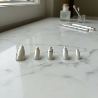 Milky Glazed - Press On Nails Reutilizables
