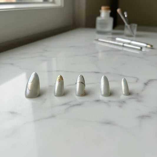 Milky Glazed - Press On Nails Reutilizables